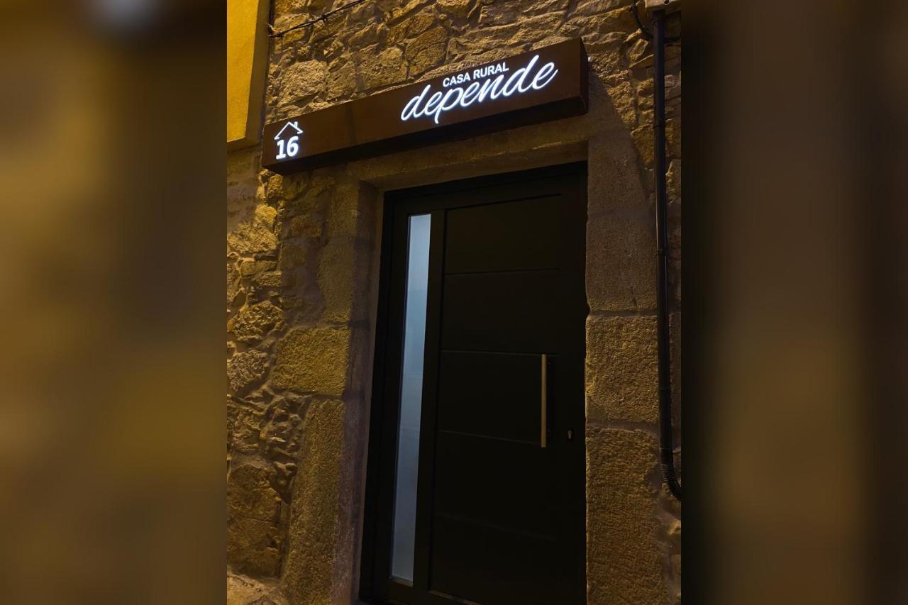 וילאגרסיה דה ארוסה Casa Rural Depende מראה חיצוני תמונה